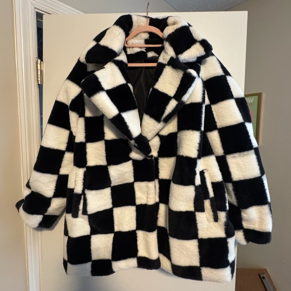 Adika Black and White Teddy Jacket Oversized Faux Fur